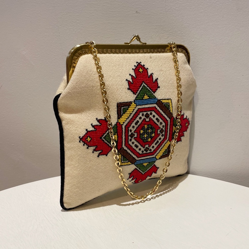 Vintage 60s Tan Native/Aztec Print Top Handle Handbag with Gold Tone Chain Strap